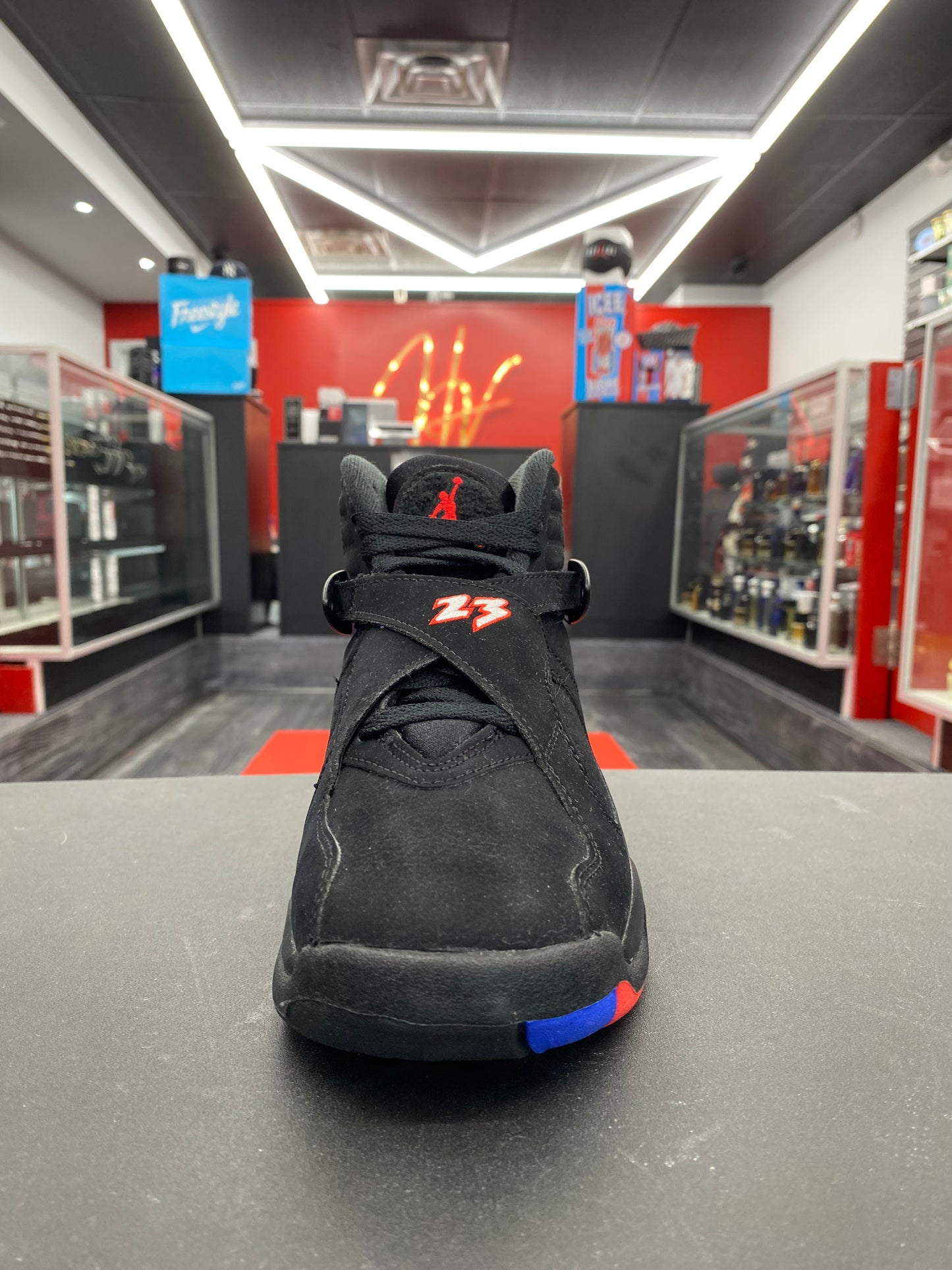 Air Jordan 8 Retro “Playoffs” (GS)