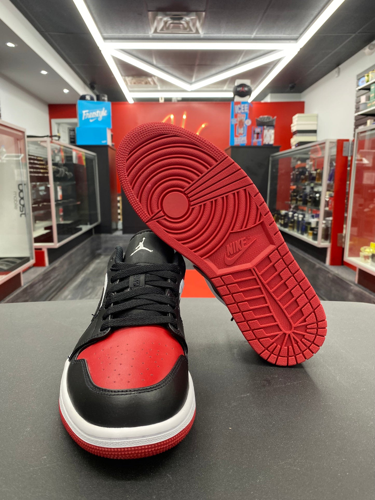 Air Jordan 1 Low