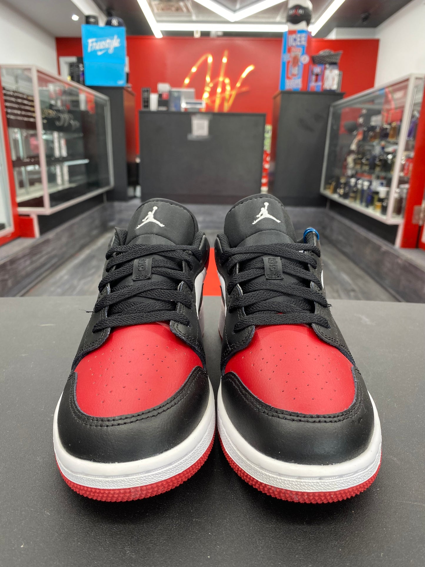 Air Jordan 1 Low “Bred Toe” (GS)