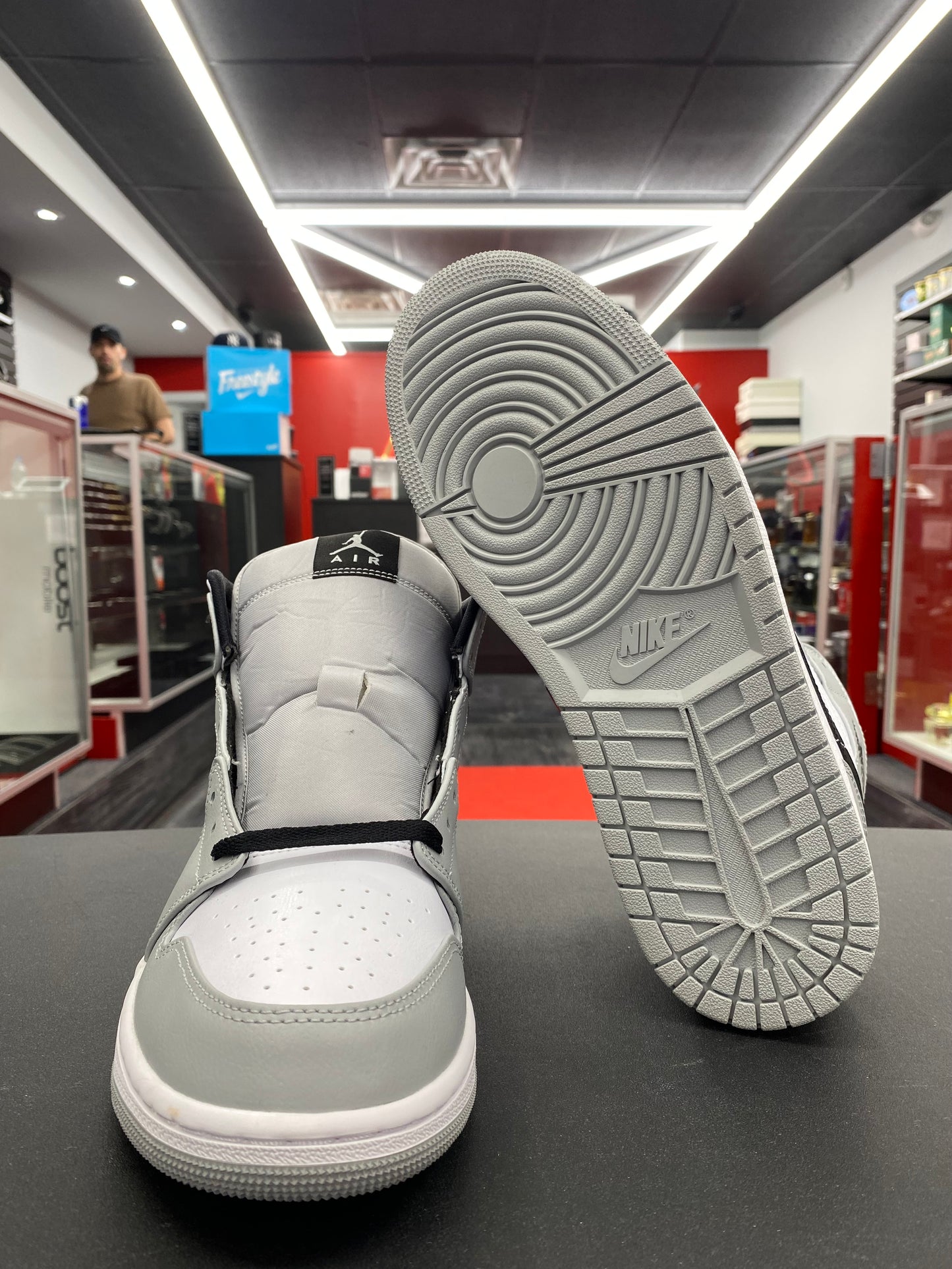 Air Jordan 1 Mid