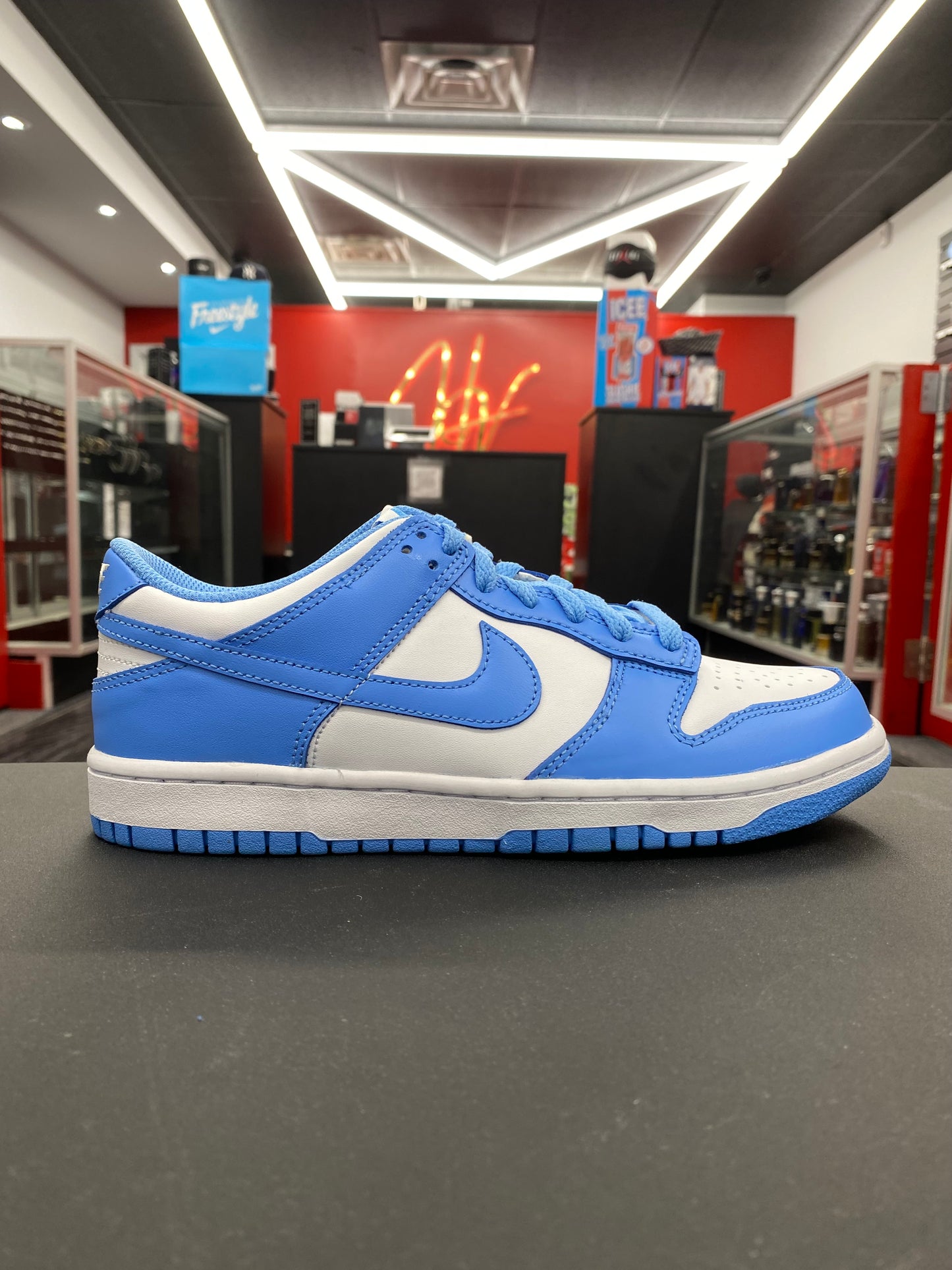 Nike Dunk Low “UNC” (GS)