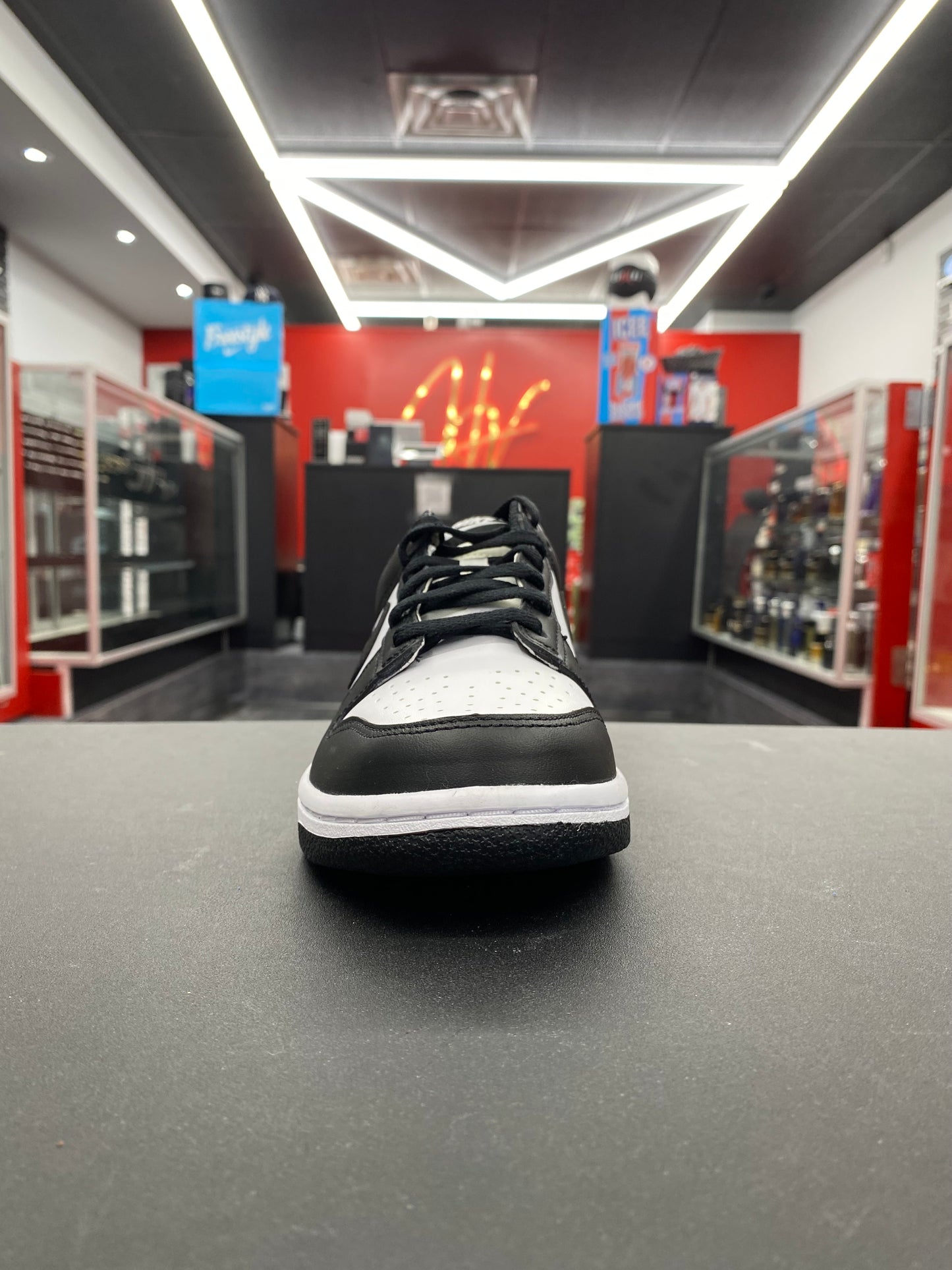 Nike Dunk Low “White Black Panda” (GS)