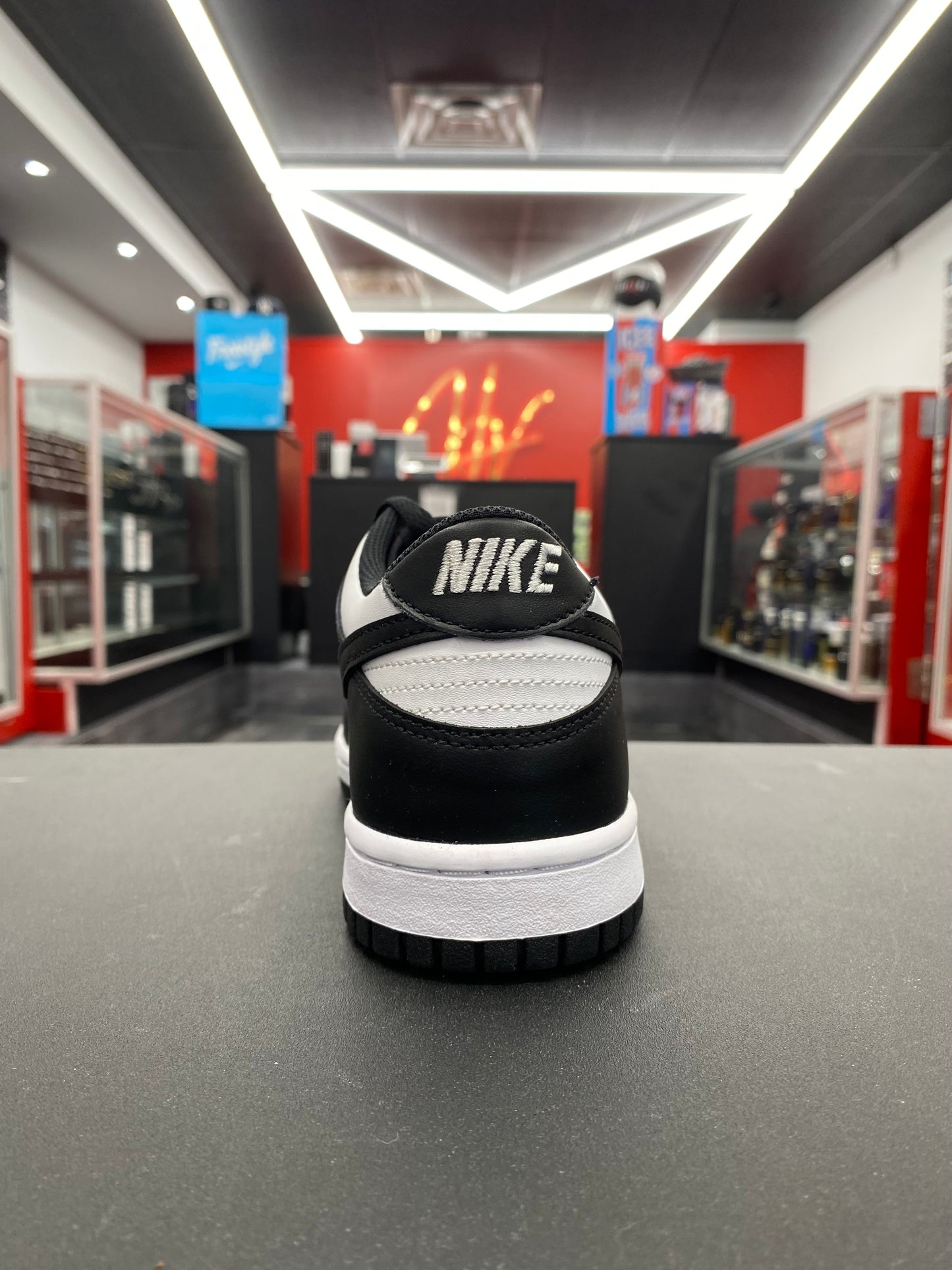 Nike Dunk Low Retro “Hyper Cobalt” (GS)