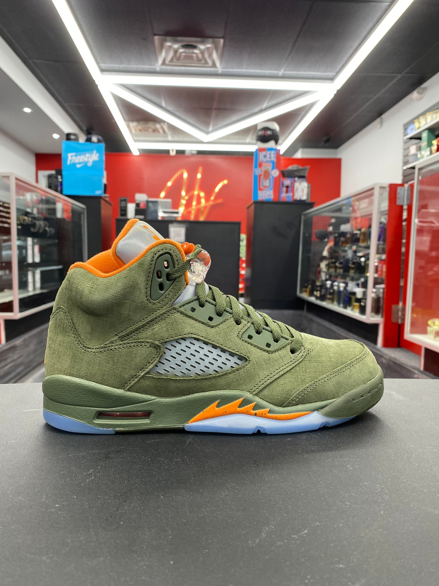 Air Jordan 5 Retro “Olive” (GS)
