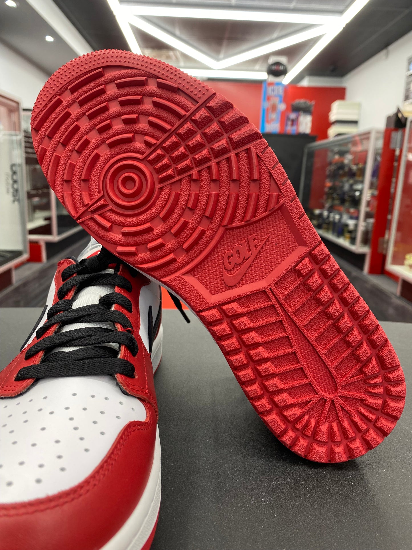 Air Jordan 1 Low G