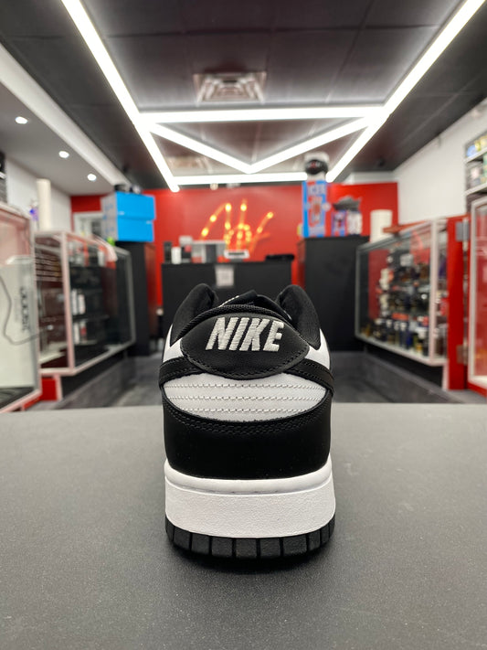 Nike Dunk Low Retro “White Black Panda”