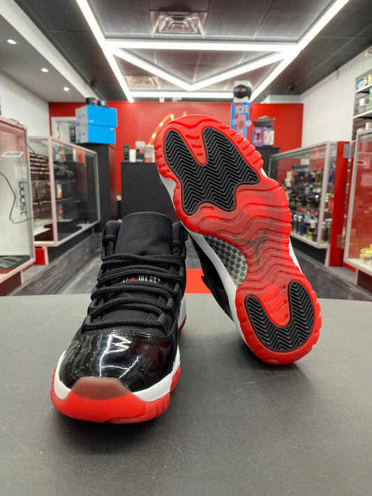 Air Jordan 11 Retro “Playoffs”
