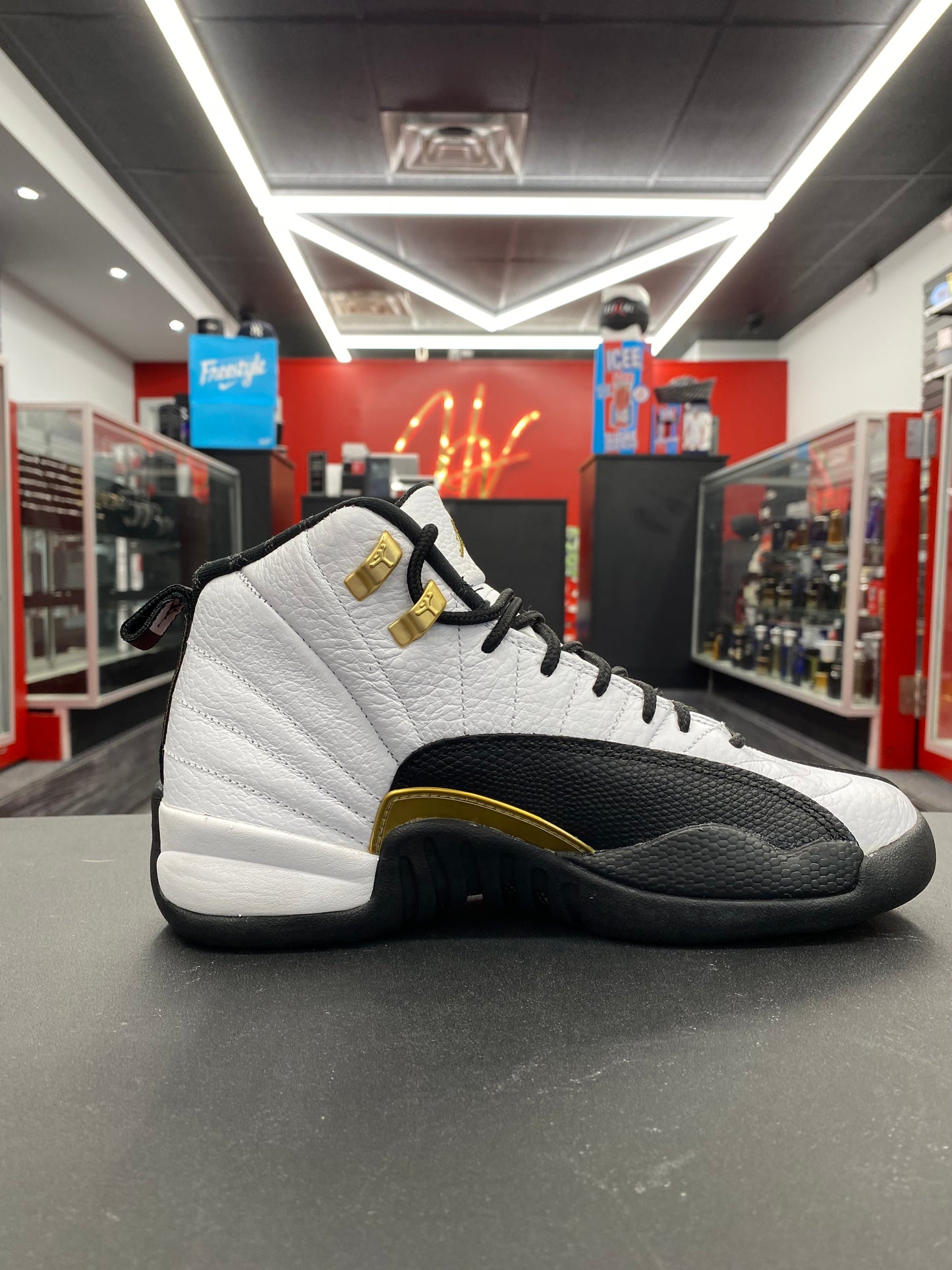 Air Jordan 12 Retro “Royalty Taxi” (GS)