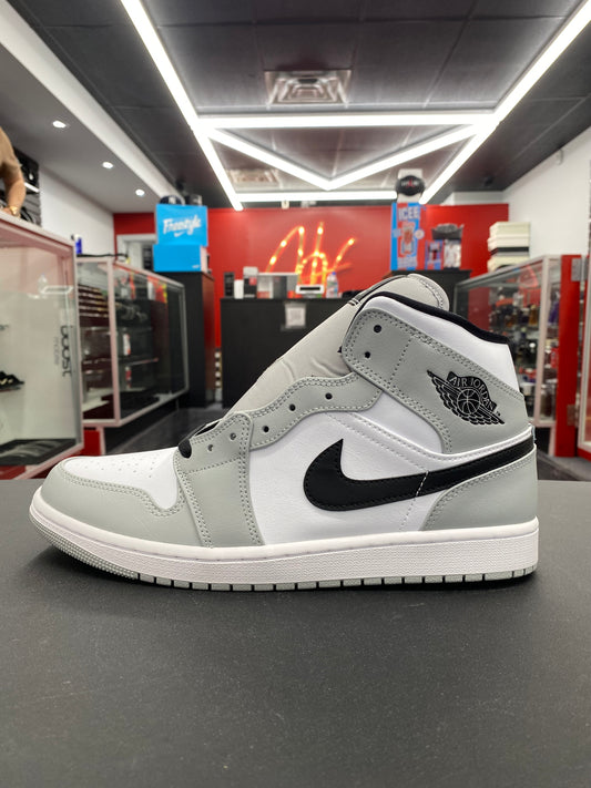 Air Jordan 1 Mid