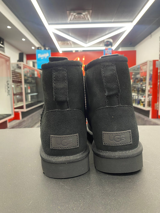 UGG CLASSIC MINI II Boot “Black” (Women’s)