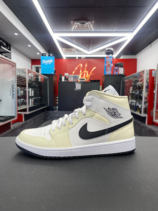 Wmns Air Jordan 1 Mid “Coconut Milk”